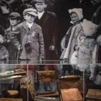 Prisbelönt Auschwitz-utställning kommer till Malmö