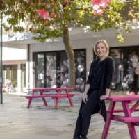 Färgsprakande nystart ska ge nytt liv åt Caroli