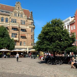 Lilla Torg i Malmö är nu framröstat som Sveriges vackraste torg