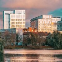 En av de nya vårdbyggnaderna är snart inflyttningsklar