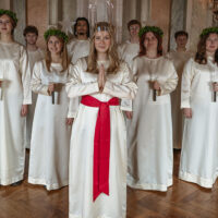 Luciakortege från Malmöhus slott och sång från Residensets balkong