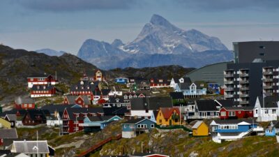 Uppgifter i brittisk press: Trump beordrar planer för invasion av Grönland