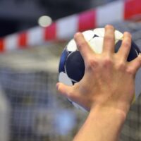 Sveriges semifinaldröm inte längre i egna händer