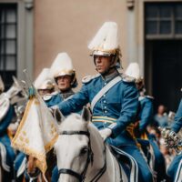 Beridna högvakten intar Kristianstad med hästparad och musik