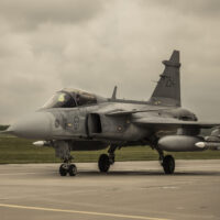 Svenska stridsflyg från F 17 i ny Nato-insats skyddar logistikhubb i Polen