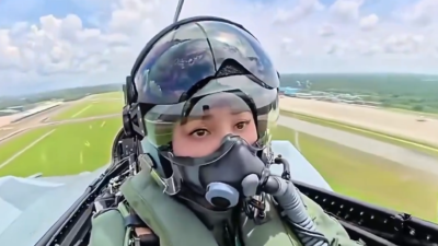 Drottningens soloflygning i JAS 39 Gripen är historisk