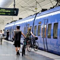 Cykelförbud i Skånes tågtrafik under rusningstid – hård kritik mot nytt beslut