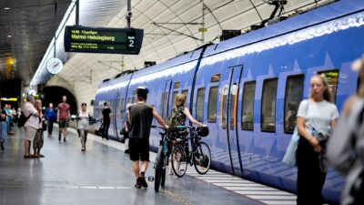 Cykelförbud i Skånes tågtrafik under rusningstid – hård kritik mot nytt beslut