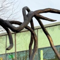Kvarleva på Botulfsplatsen: när historiens skuggor möter framtidens stadsrum
